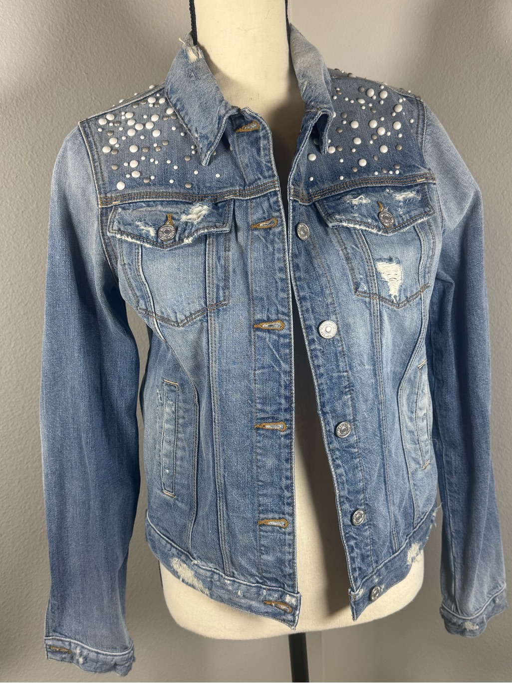 7 For All Mankind Studded Pearl Distressed Denim Jacket Xs
